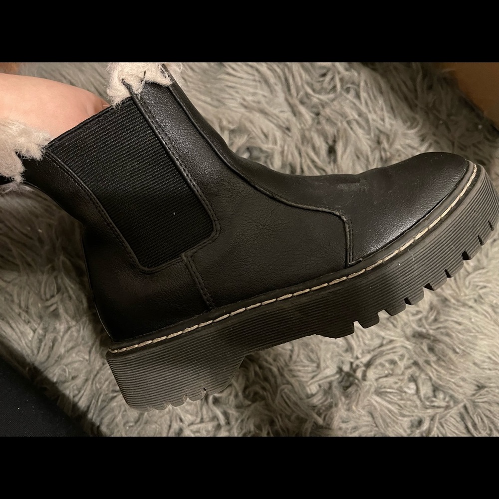 Fall boots